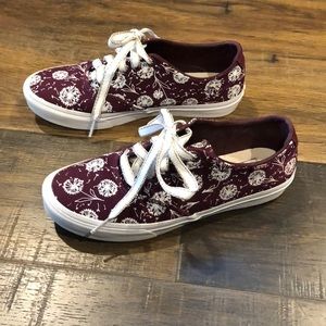 Women’s Maroon Floral Van with White Flowers